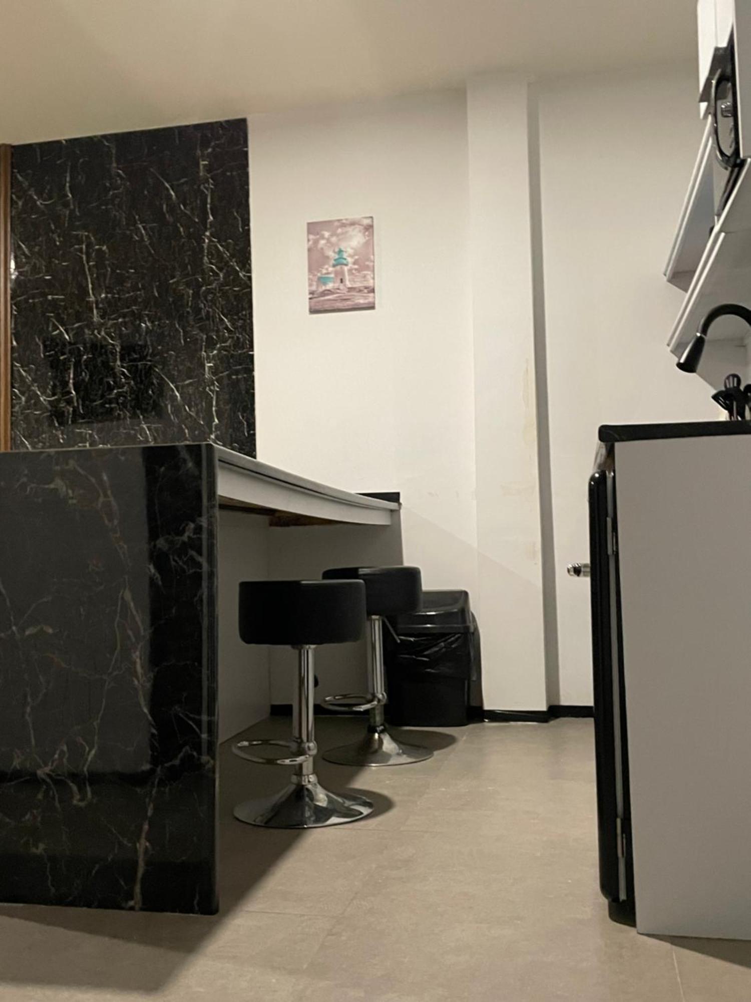 Apartamentos Aeropuerto Ciudad Juárez Eksteriør billede