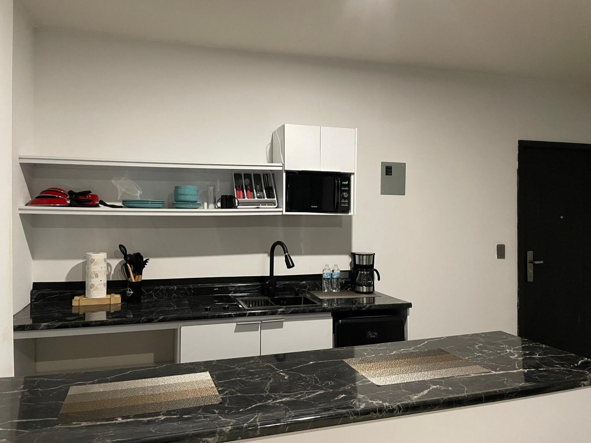 Apartamentos Aeropuerto Ciudad Juárez Eksteriør billede